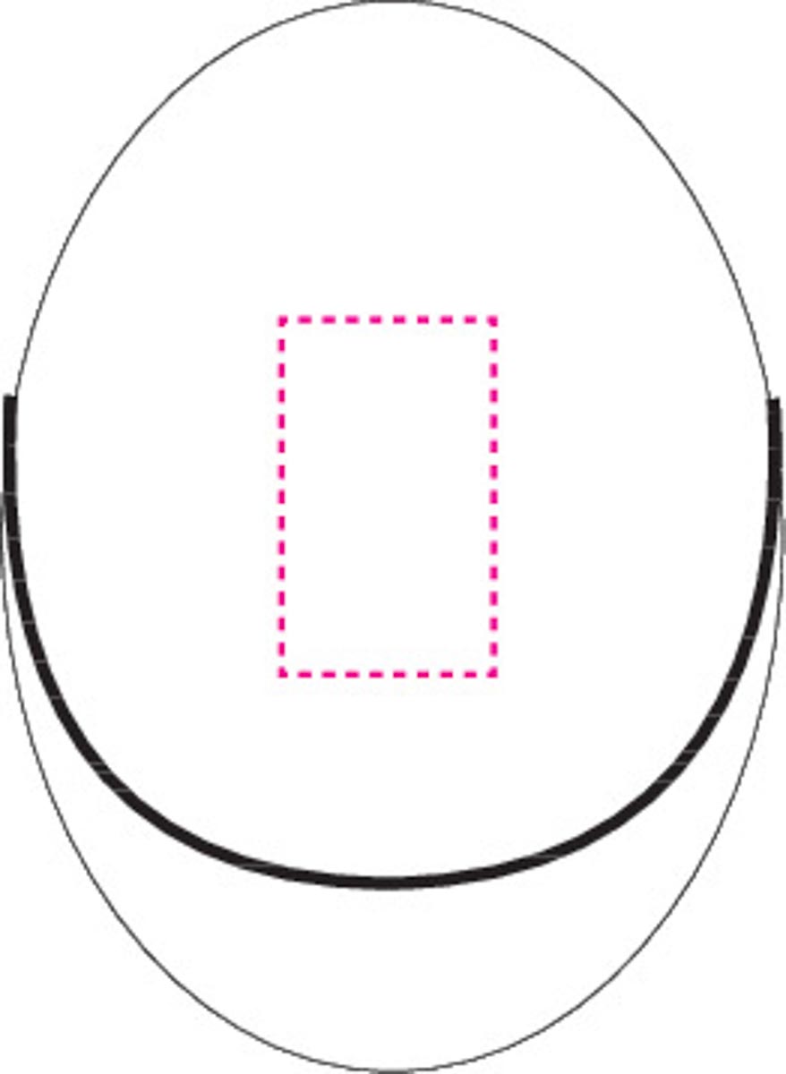 op de bovenkant van de helm (1,2x2 cm)