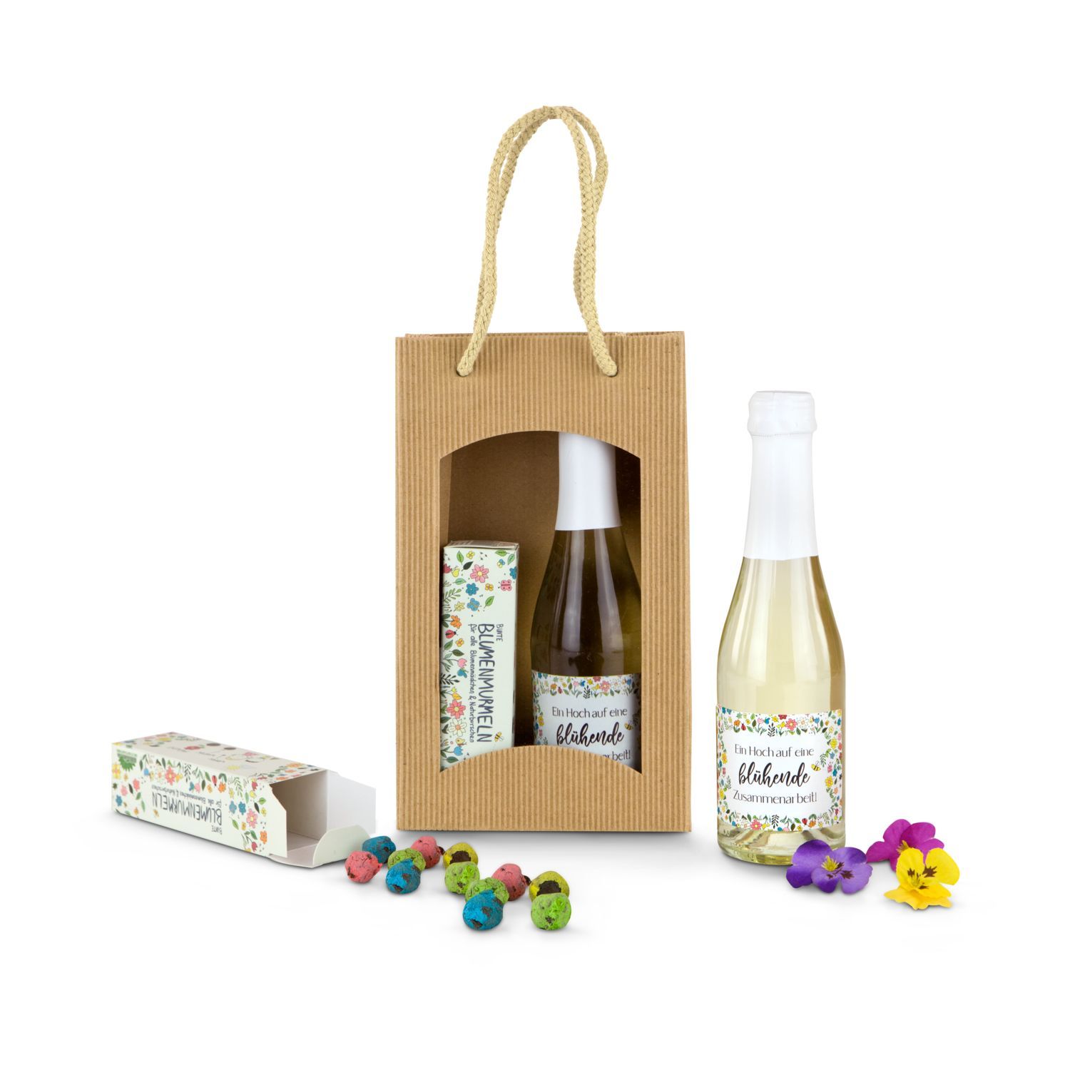 op de fles (13,6 x 5,6 cm)