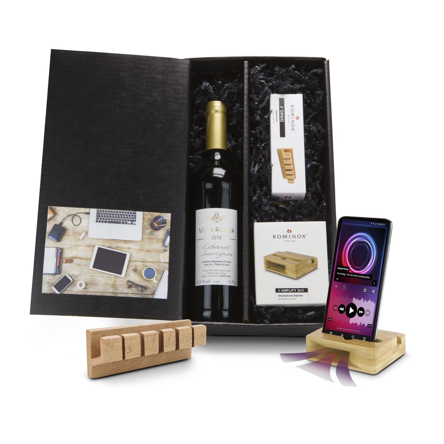 op de kabelhouder (13 x 4,5 cm)